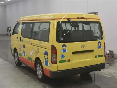 Toyota HIACE WAGON