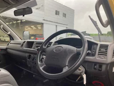 Toyota HIACE WAGON