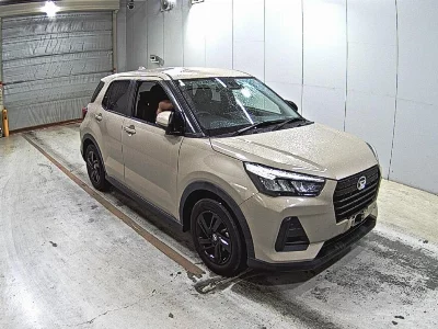 DAIHATSU ROCKY