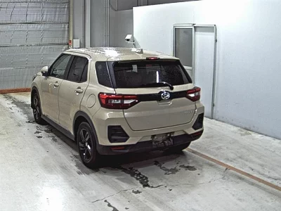 DAIHATSU ROCKY