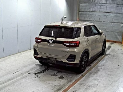 DAIHATSU ROCKY