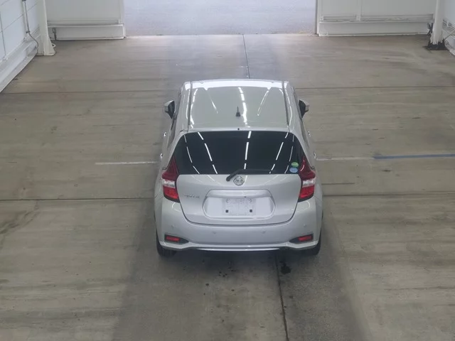 Nissan Note  с аукциона в Японии