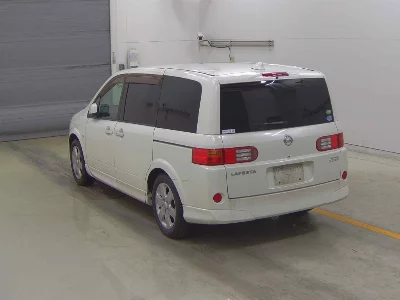 Nissan Lafesta