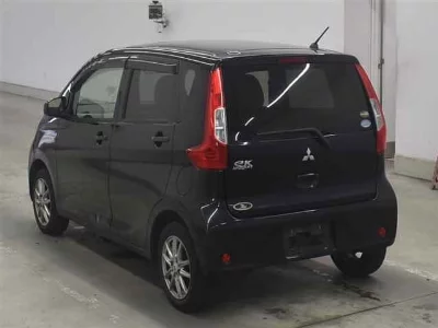 Mitsubishi eK Wagon