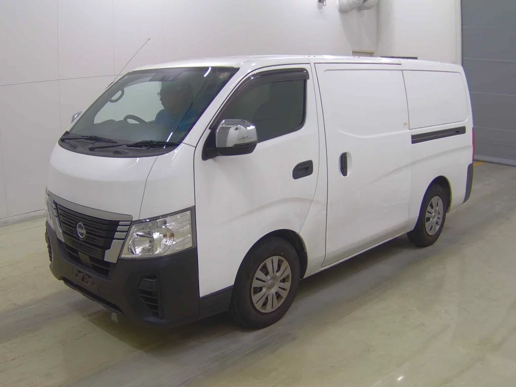 Nissan Caravan  с аукциона в Японии