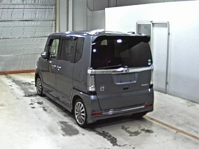 Honda N BOX CUSTOM