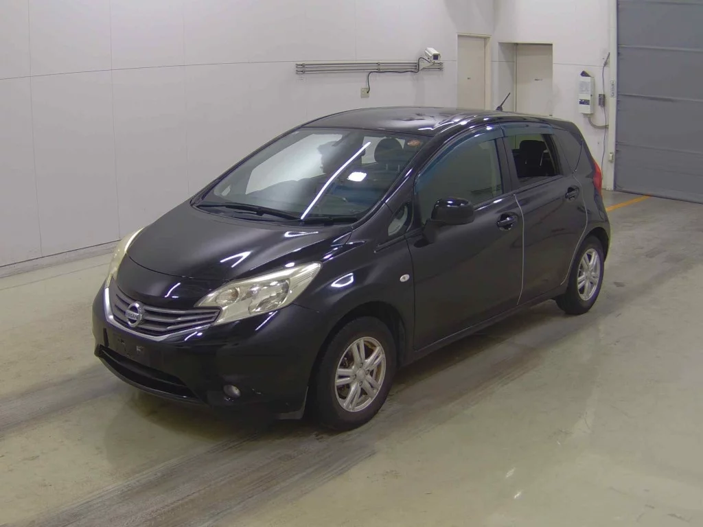 Nissan Note  с аукциона в Японии