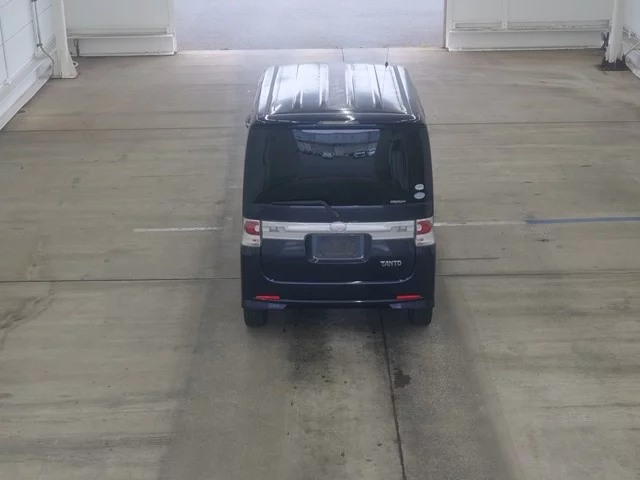 Daihatsu Tanto  с аукциона в Японии