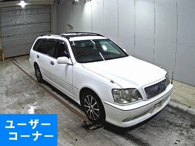 Toyota Crown Estate