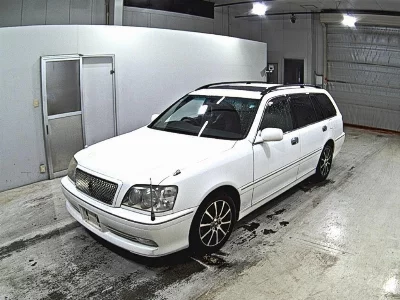 Toyota Crown Estate