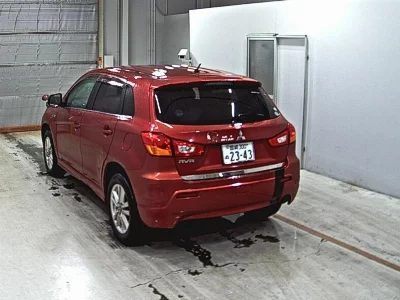 Mitsubishi RVR