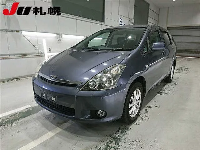 Toyota Wish  с аукциона в Японии