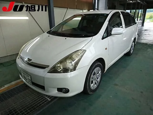 Toyota Wish  с аукциона в Японии