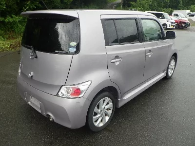 Toyota bB