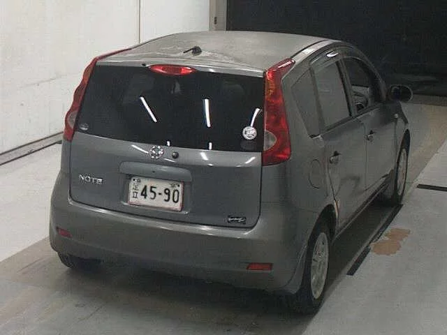 Nissan Note  с аукциона в Японии