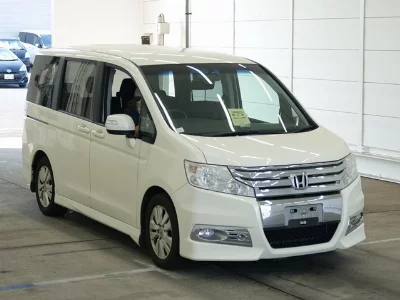 Honda STEPWGN SPADA