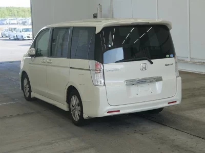 Honda STEPWGN SPADA