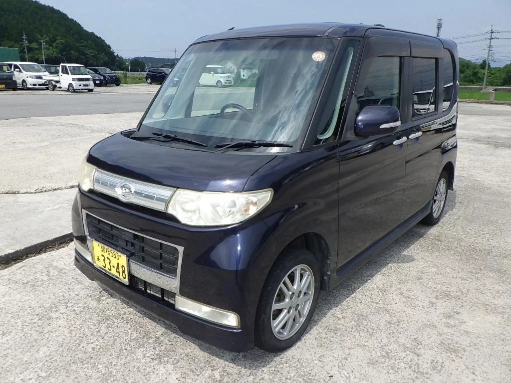 Daihatsu Tanto  с аукциона в Японии