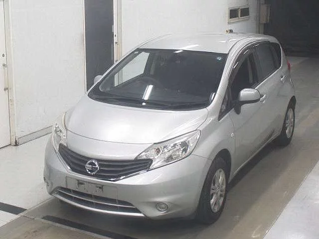 Nissan Note  с аукциона в Японии