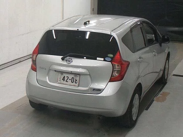 Nissan Note  с аукциона в Японии