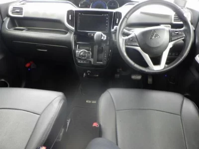 Mitsubishi Delica D:2