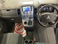 Цена авто Mitsubishi  с аукционов Японии, номер кузова CV4W, пробег 93 000, оценка 7