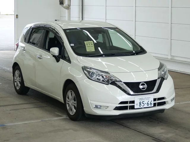 Nissan Note  с аукциона в Японии