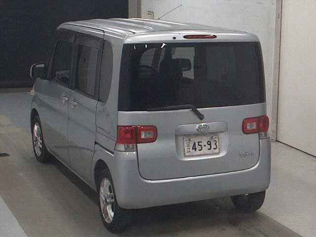 Daihatsu Tanto  с аукциона в Японии