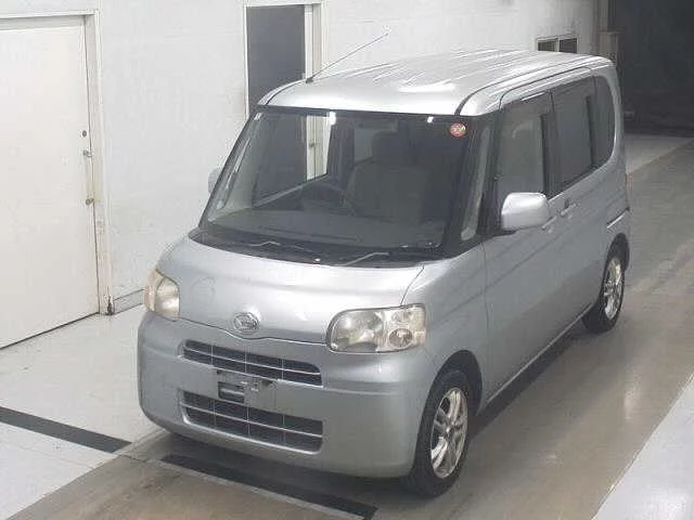 Daihatsu Tanto  с аукциона в Японии