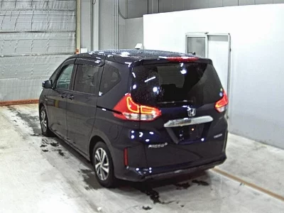 Honda FREED + HYBRID