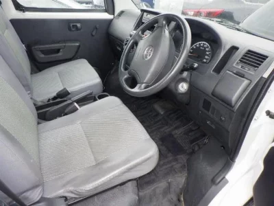 Toyota Lite Ace Truck