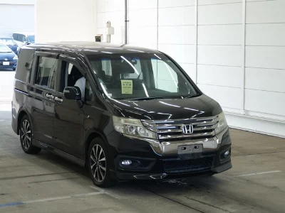 Honda STEPWGN SPADA
