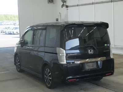 Honda STEPWGN SPADA