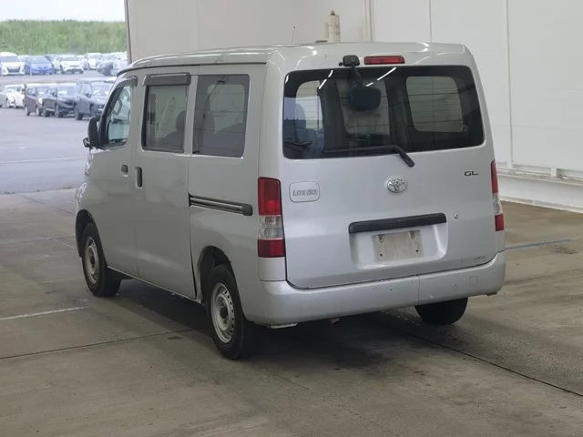 Toyota LiteAce  с аукциона в Японии