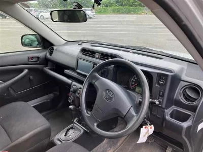 Toyota SUCCEED VAN