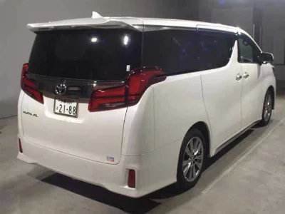 TOYOTA ALPHARD