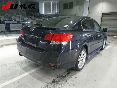 Subaru Legacy B4