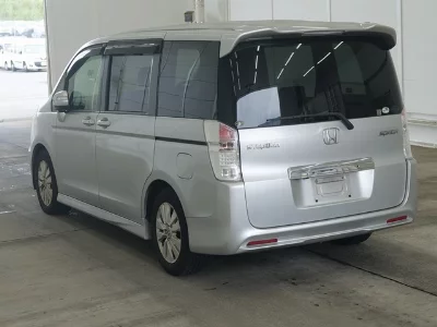 Honda STEPWGN SPADA