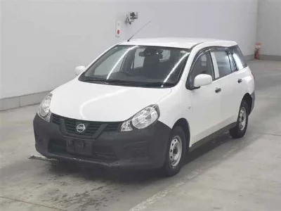 Nissan AD