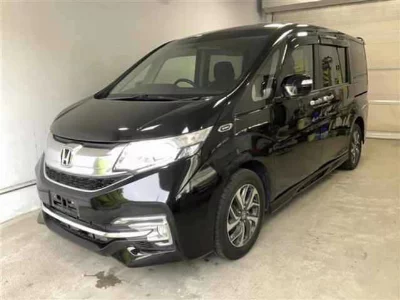 Honda STEPWGN SPADA