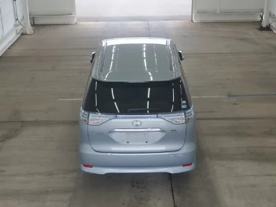 Toyota Estima Hybrid