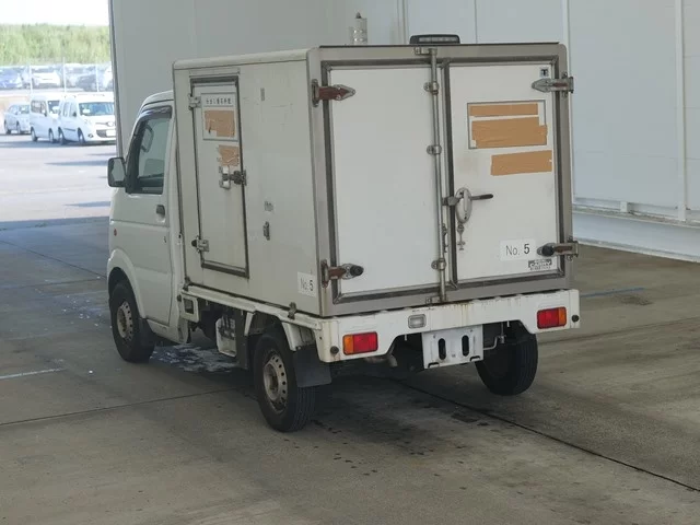 Suzuki CARRY  с аукциона в Японии