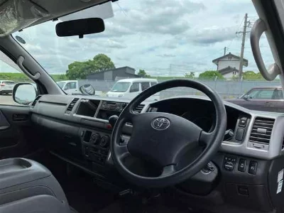 Toyota HIACE WAGON