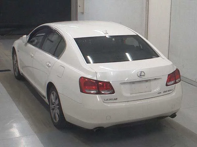 Lexus GS  с аукциона в Японии