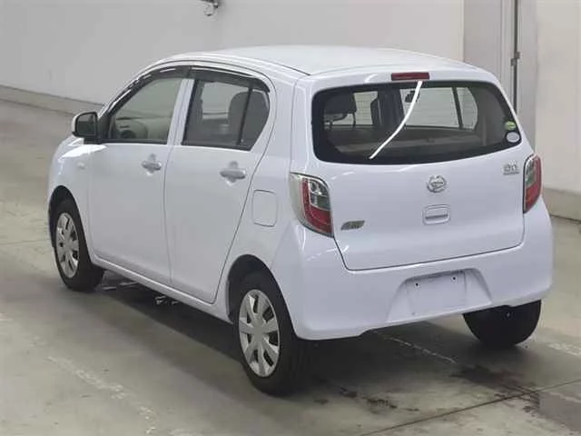 Daihatsu Mira e:S  с аукциона в Японии