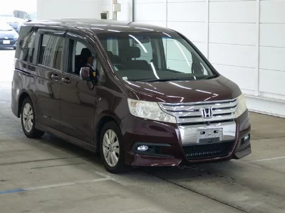 Honda STEPWGN SPADA