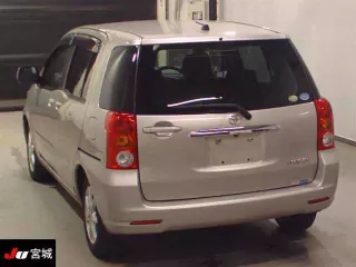Toyota Raum