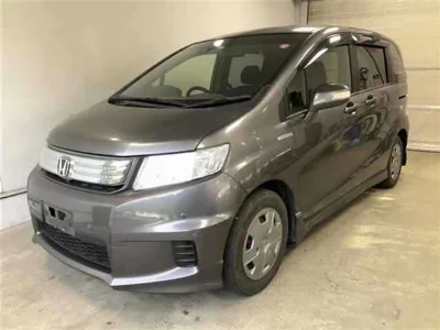 Honda Freed Spike