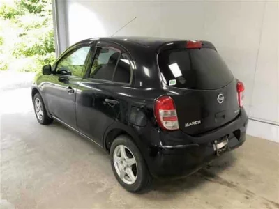 Nissan March