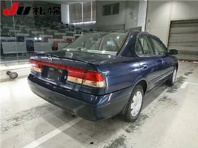 Nissan Sunny